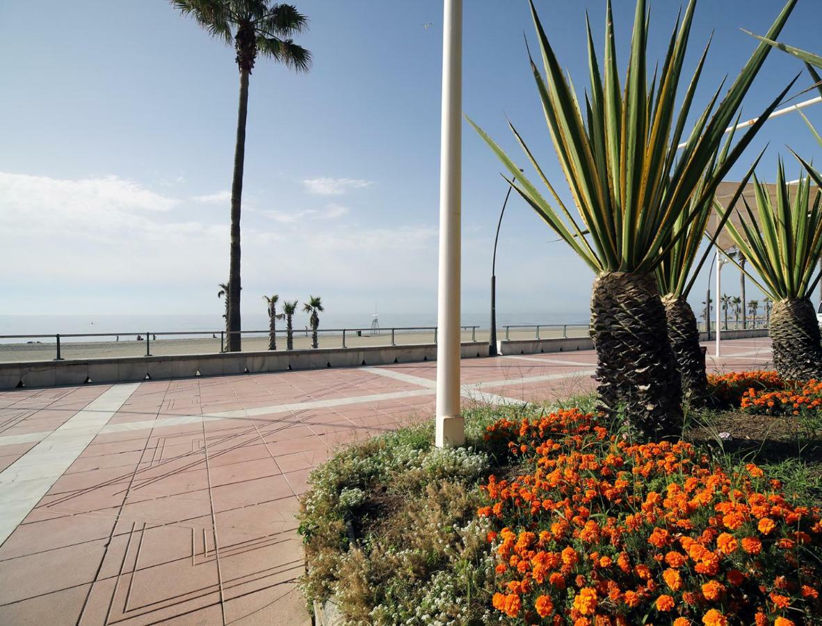 Victoria Apartment Estepona Exteriör bild